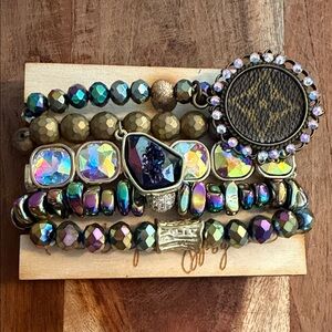 Elegant Iridescent and Gold Bracelet Set